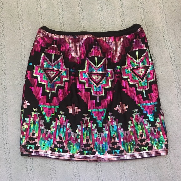 Dresses & Skirts - Sequined skirt